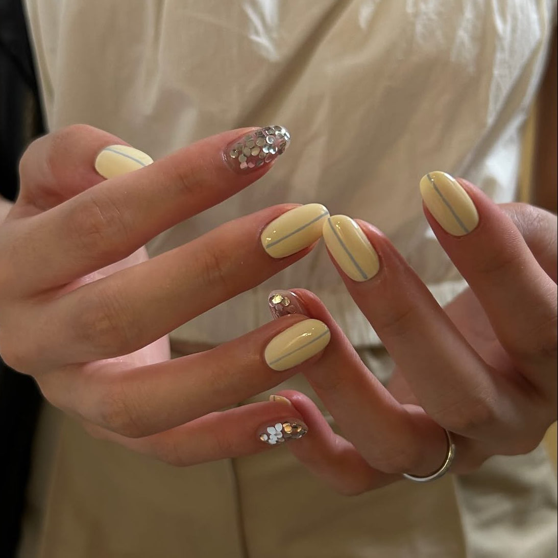 Manicura + cita de arte (básico)