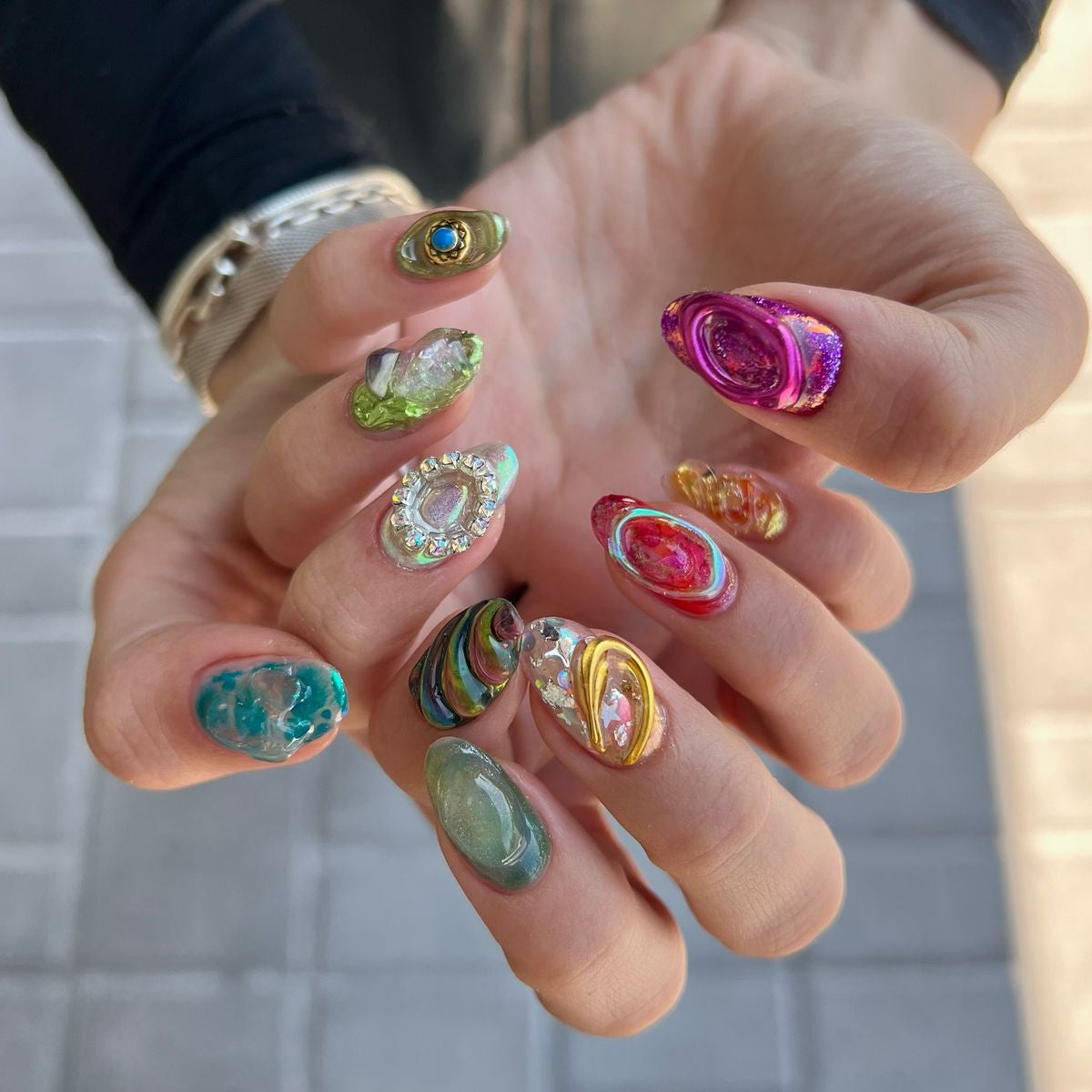 Manicura + cita de arte (premium)