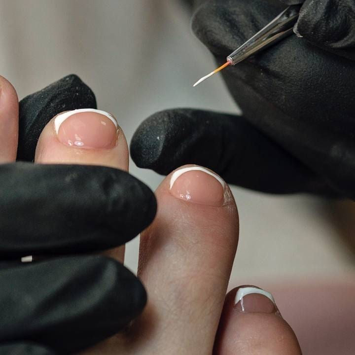 Pedicura + color liso